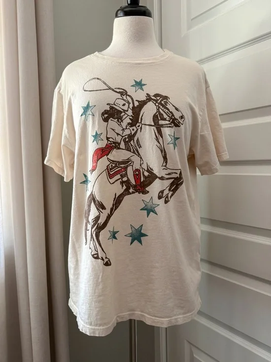 Letluv Anthropologie Horse Graphic Boyfriend Tee — Size Large - Picture 2 of 8
